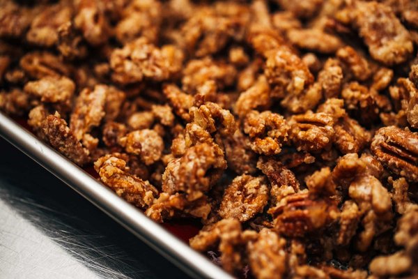 Quels sont les bienfaits de la consommation de noix de pécan pour la santé cardiovasculaire et comment les intégrer dans votre alimentation ?