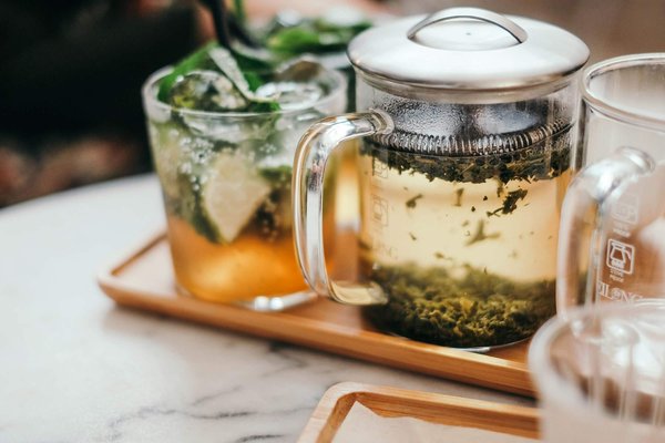 Quels sont les effets de la consommation de thé rooibos sur la gestion du stress et comment le consommer ?
